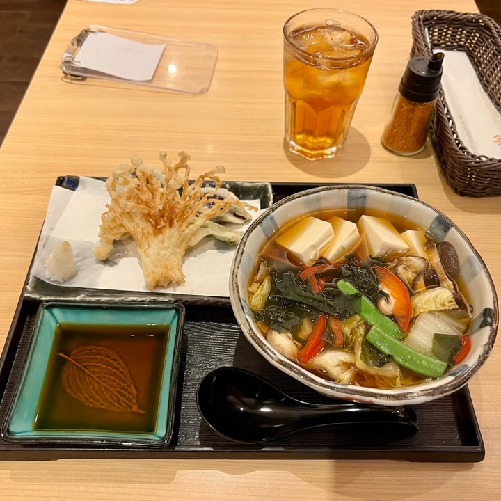 photo of Shimbashi Soba (Paragon) Vegetarian Tofu Soba & Yasai Tempura shared by @erialc on  25 May 2022 - review