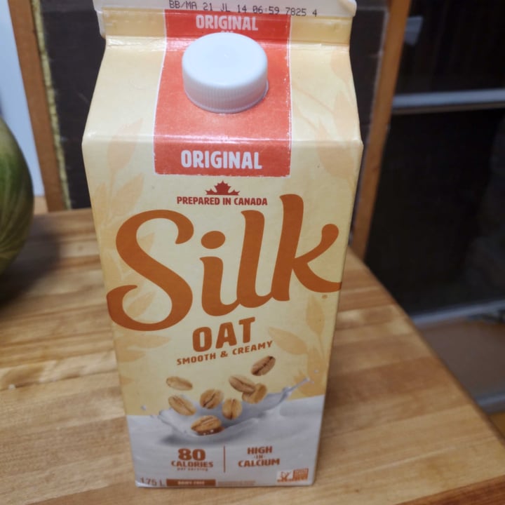 photo of Silk Oat Milk shared by @eagleloon2012 on  11 Jun 2021 - review