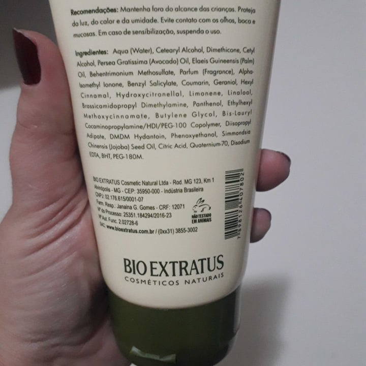 photo of Bio Extratus finalizador pós química shared by @alineflavia1985 on  29 Apr 2022 - review