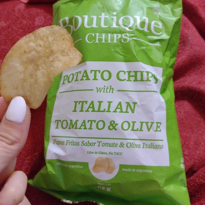 photo of Boutique Chips Company Papas Fritas Italian Style shared by @corneliadelrancho on  29 Jan 2022 - review