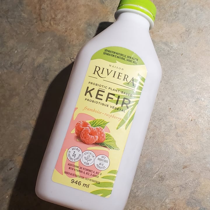 photo of Maison Riviera Raspberry Probiotic Plant-Based Kefir shared by @onaorkal on  31 Oct 2021 - review