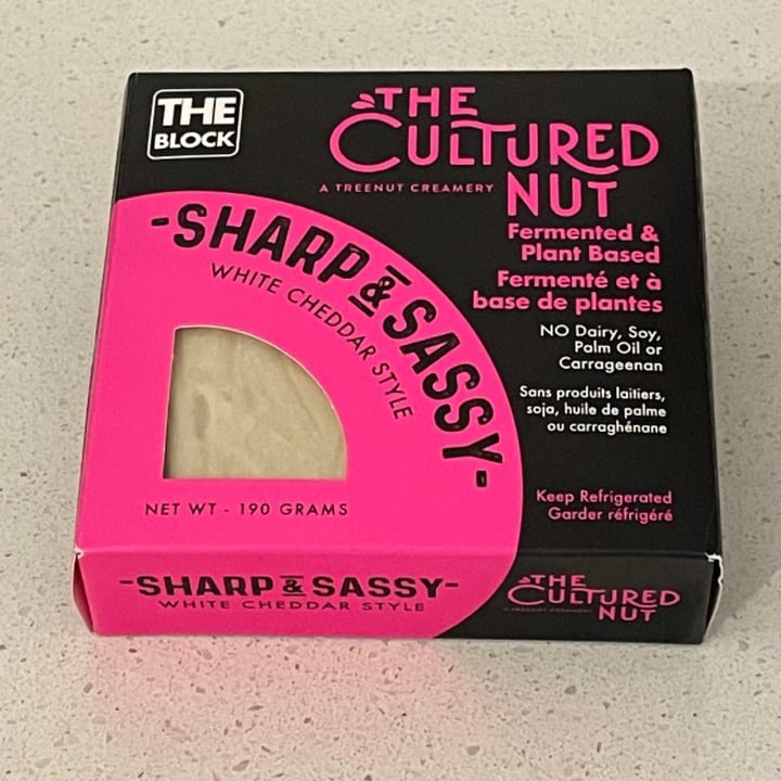 photo of The Cultured Nut Cultured Nut - Sharp and Sassy (Sharp Cheddar Style) shared by @westcoastgaynadian on  06 Aug 2021 - review