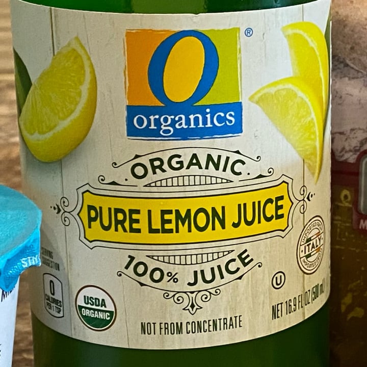 photo of O Organics lemon juice shared by @4dogsndonkeys on  21 May 2022 - review