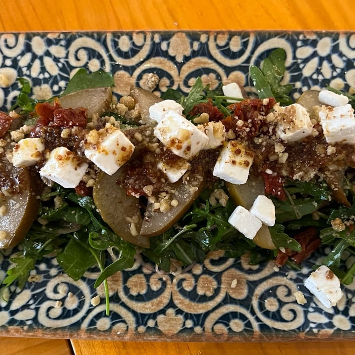 review photo of Pizzi & Dixie Ensalada de pera rostizada shared by @lopasil on 06 Jun 2022 - review