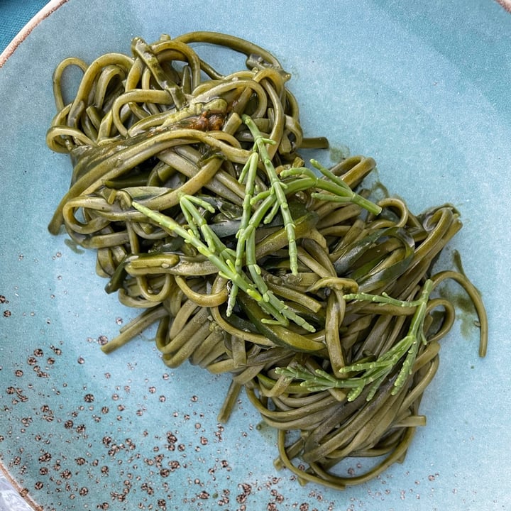photo of Romeow Cat Bistrot Fagottini Di melanzane con feta saporita, pesto al basilico e pistacchi tostati shared by @luss on  24 Jul 2021 - review