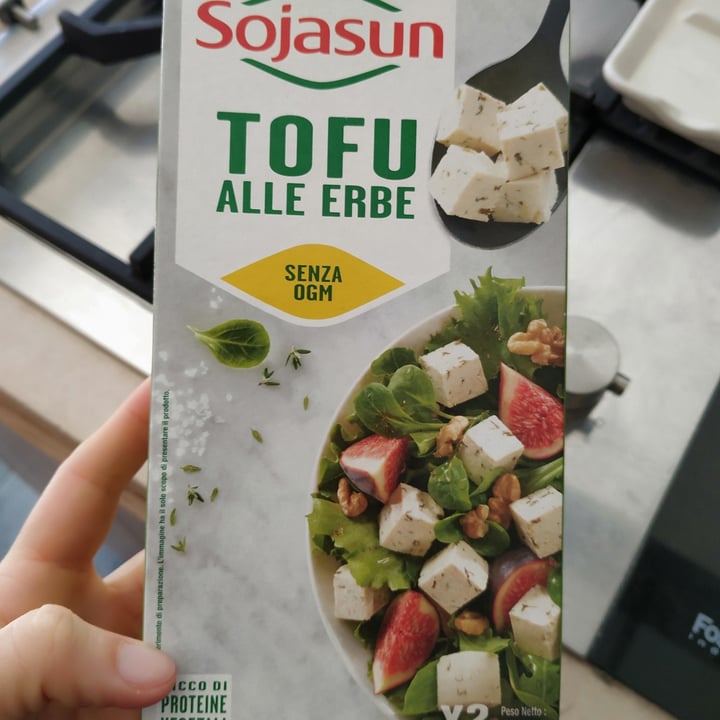 photo of Sojasun Tofu alla erbe shared by @lussiruggeri on  24 Mar 2022 - review