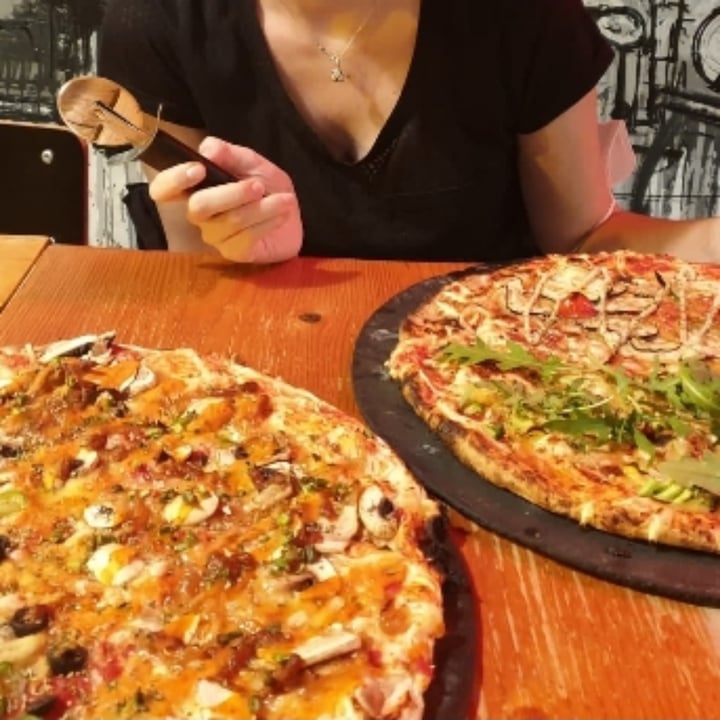 photo of Pizzeria Trozo Pizza Vegana shared by @ailedail on  06 Nov 2020 - review