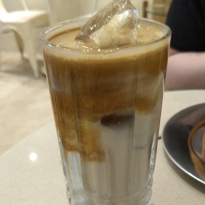 photo of Vica Iced Latte shared by @julipb on  05 Oct 2022 - review