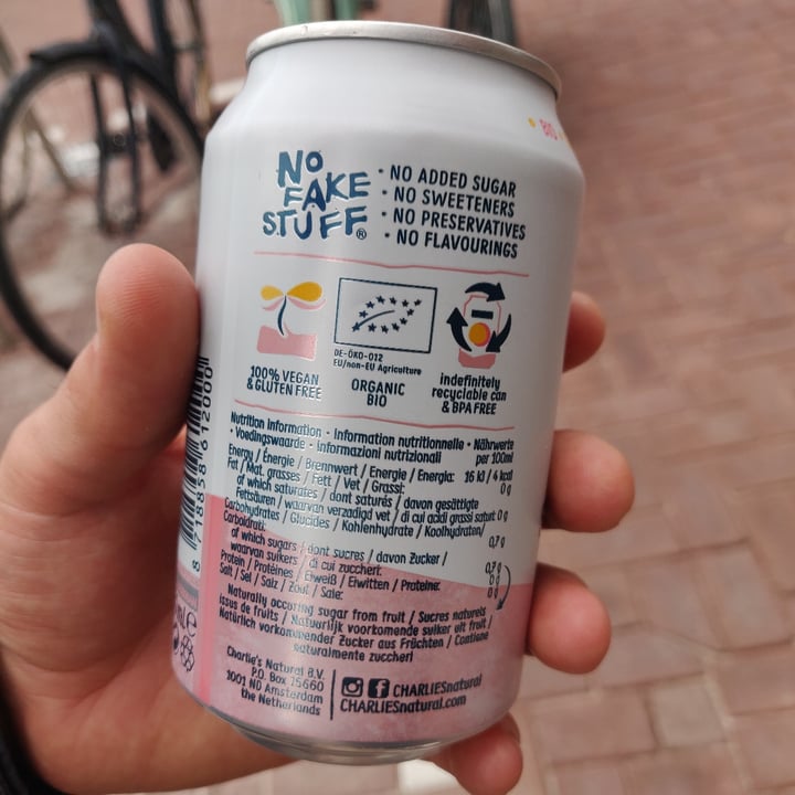 review photo of Charlie's organics Sparkling water & real pressed fruit shared by @aliceciao on 13 Apr 2022 - review