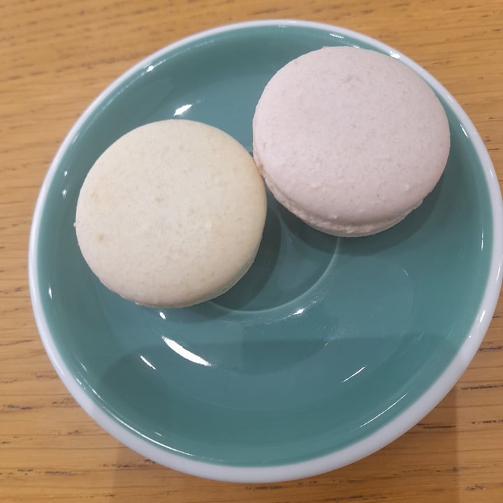 photo of Cloud Cakes Macarons shared by @alice50 on  11 Jul 2022 - review