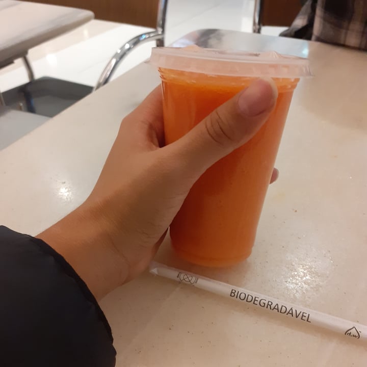 photo of Bac’s Suco Natural De Mamão Com Laranja shared by @lorenaavegana on  19 May 2022 - review