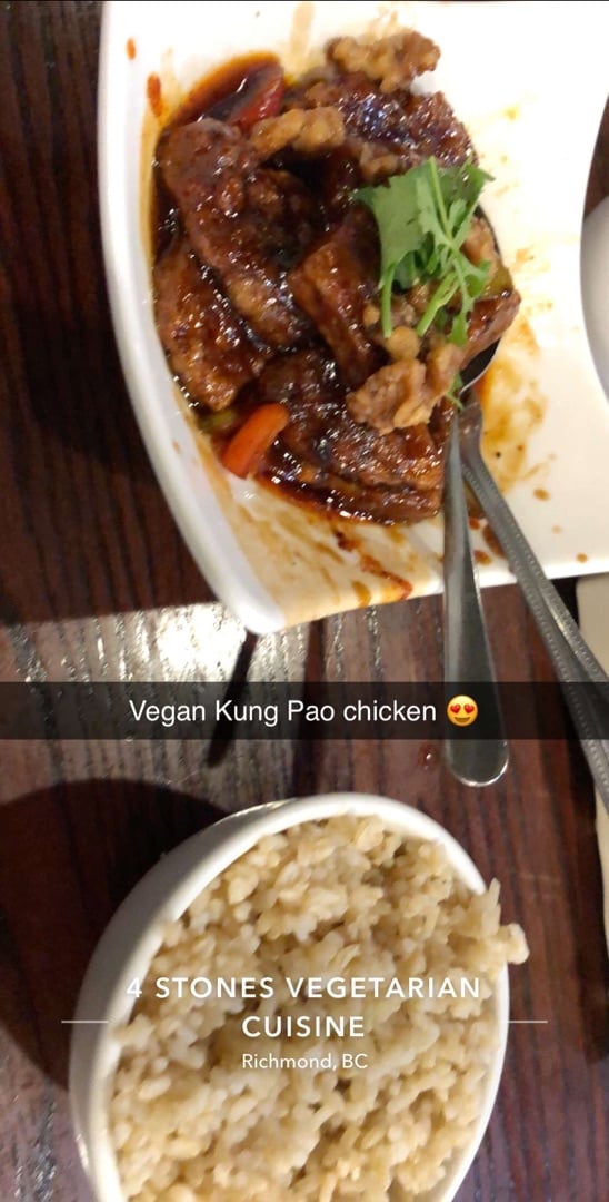 photo of 4 Stones Vegetarian Cuisine Vegan Kung Pao Chicken shared by @vegansaur on  06 Oct 2019 - review