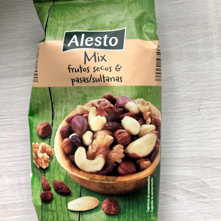 photo of Alesto Mix frutos secos & pasas sultanas shared by @astrid269 on  28 Apr 2021 - review