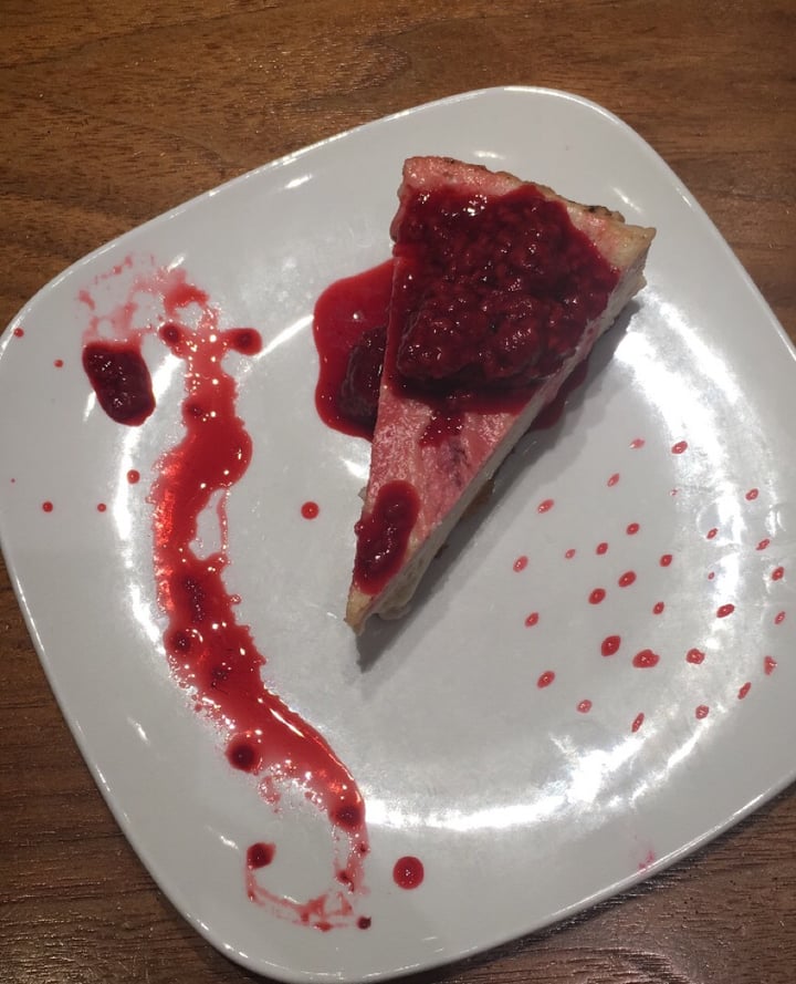 photo of Galactic Pizza Strawberry Cheesecake shared by @katiewink on  05 Nov 2018 - review