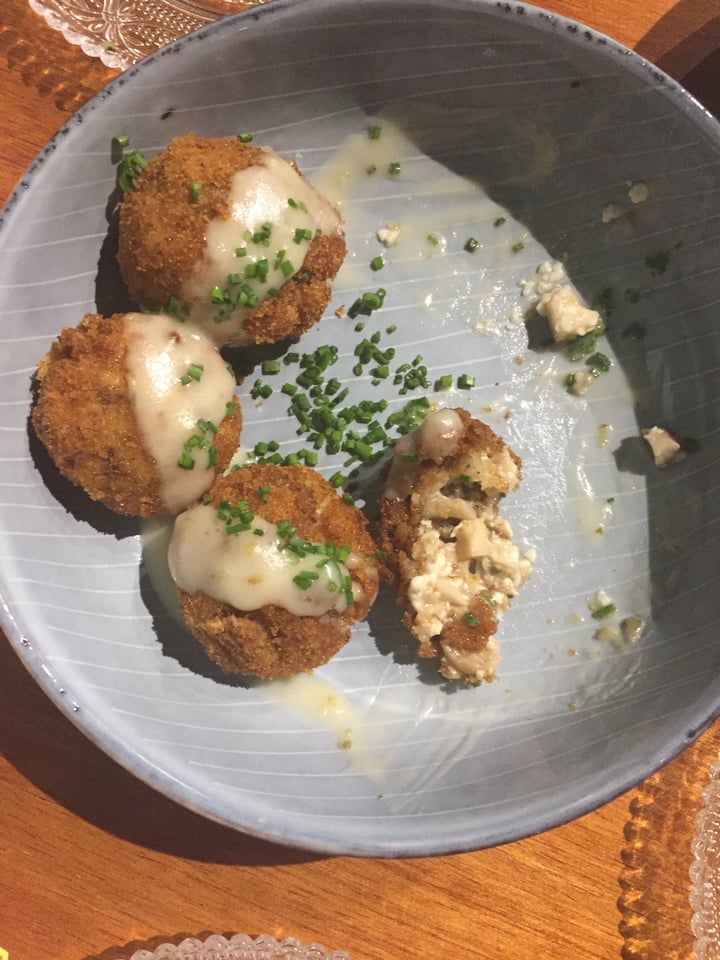 photo of HRVST Cafe & Bar tofu croquette shared by @s1224 on  29 Mar 2018 - review
