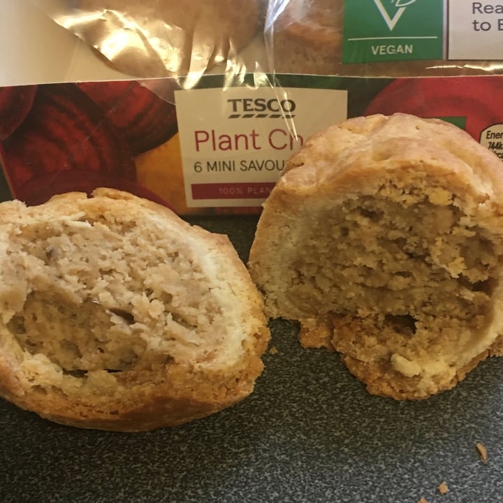 photo of Tesco Plant Chef 6 Mini savoury pies shared by @dandan4 on  19 Jan 2021 - review
