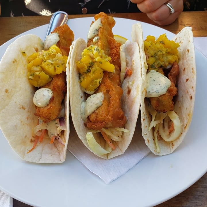 photo of Nateure’s Plate Fish Tacos shared by @sameekinz on  17 Jun 2020 - review
