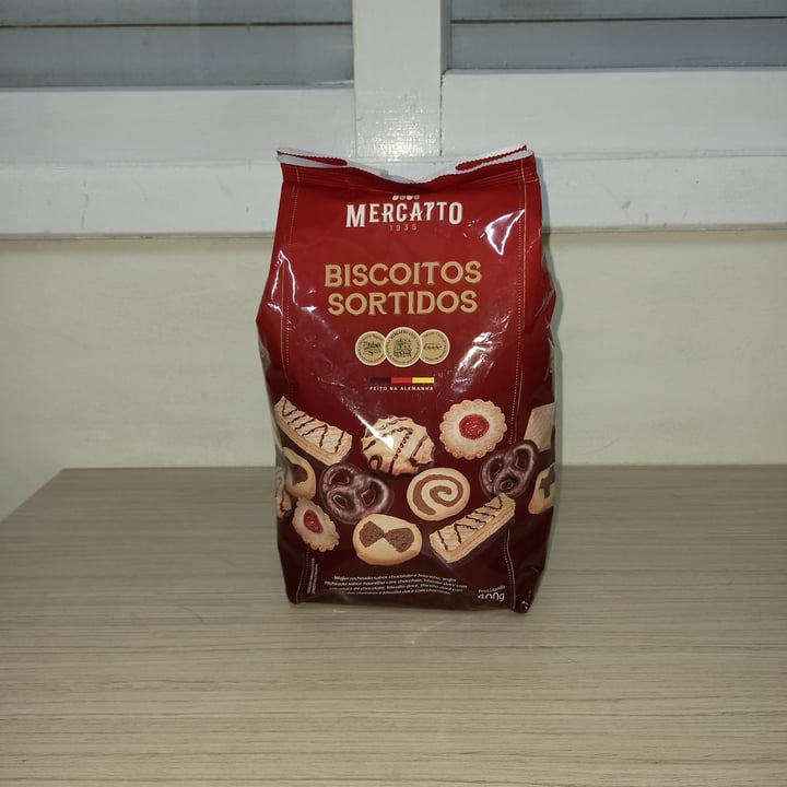 photo of Mercatto Biscoitos Sortidos shared by @marciahelo0107 on  10 Nov 2022 - review