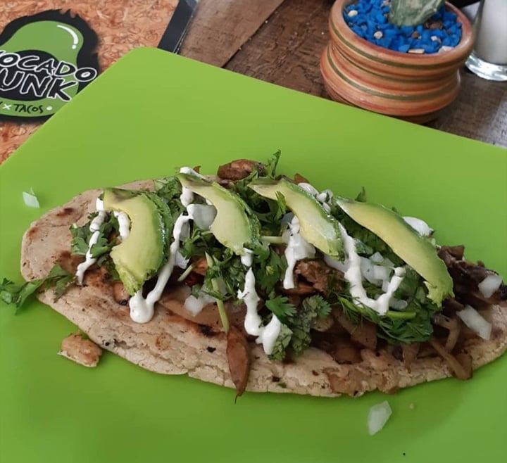 photo of Avocado Punk Huarache shared by @rattus on  27 Jan 2020 - review