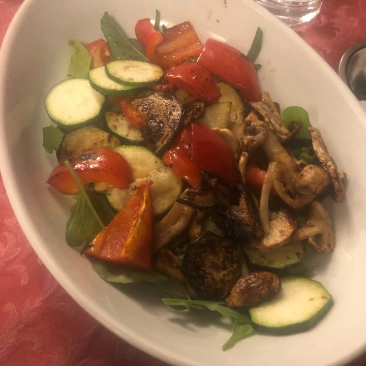 photo of Restoran Lovac verdure alla griglia shared by @teresamoretti on  26 Aug 2022 - review