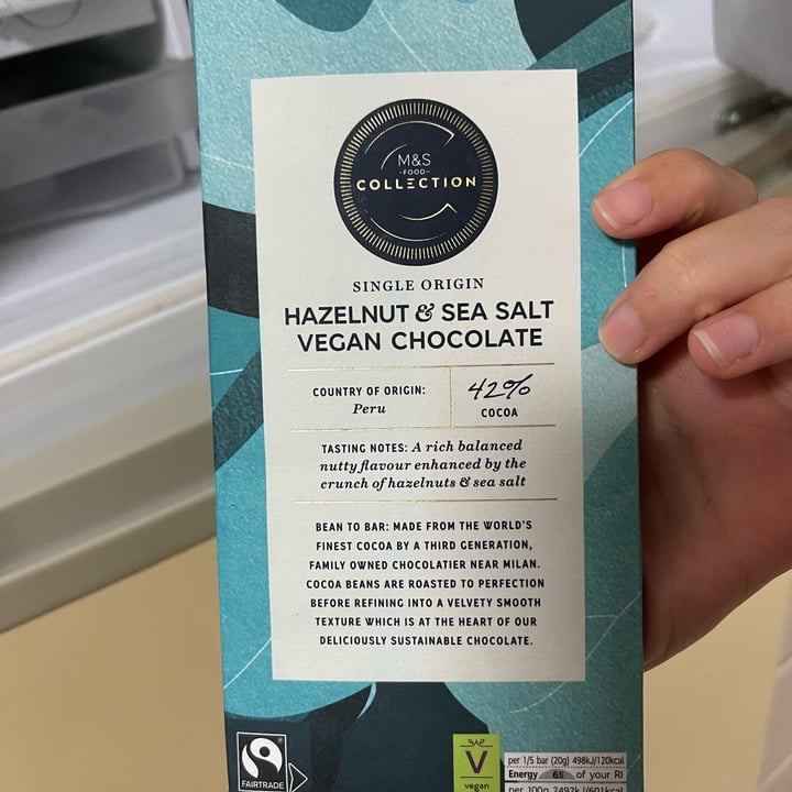 photo of Marks & Spencer Food (M&S) Hazelnut and Sea Salt Vegan Chocolate shared by @mel on  25 Sep 2022 - review