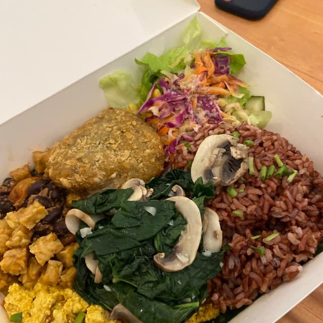 菜肴“Macrobiotic bowl”的照片