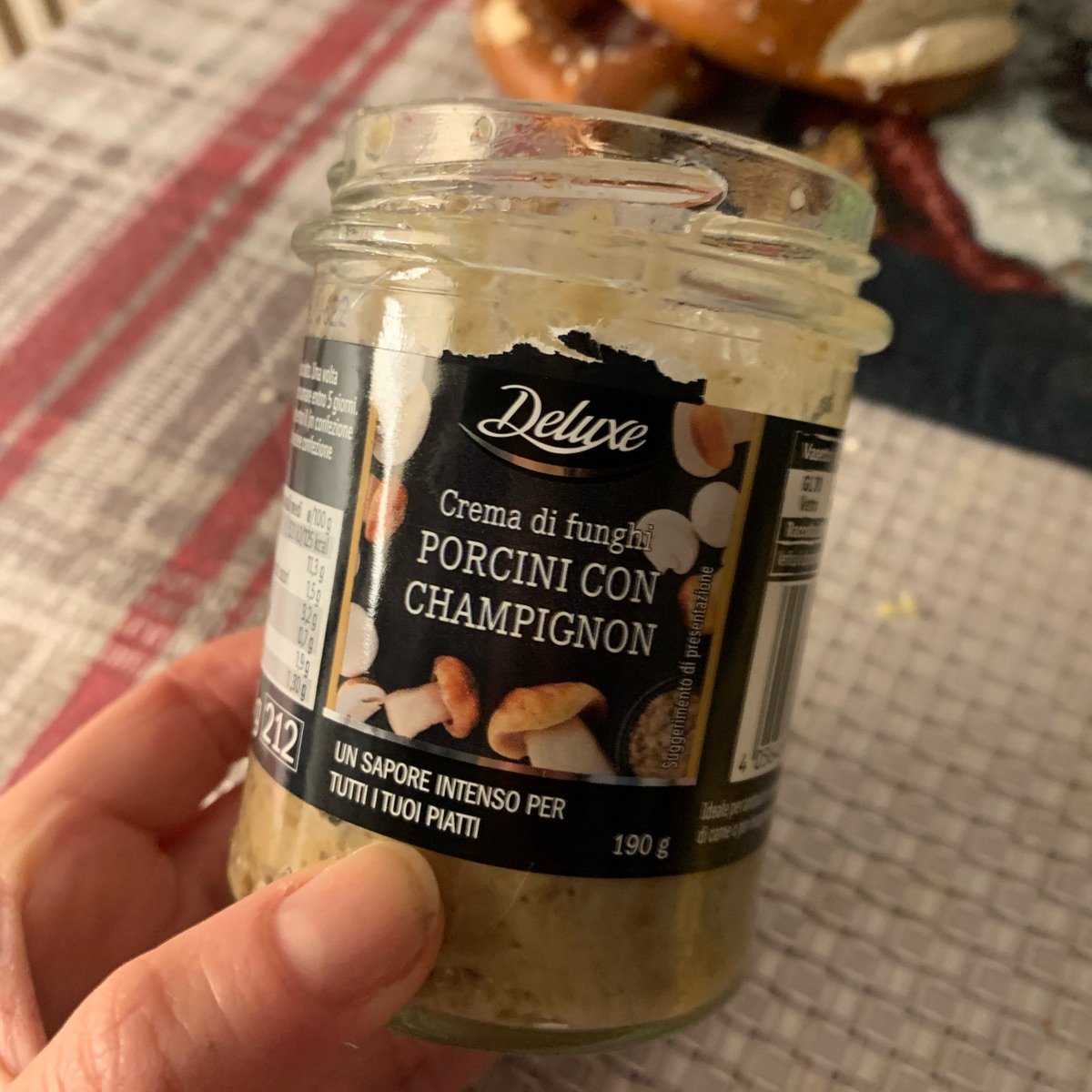 Lidl Deluxe crema di Funghi Porcini E Champignos Reviews abillion
