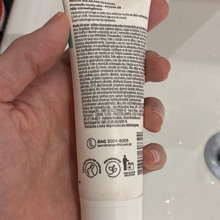 photo of Needs Protetor solar facial 70 shared by @camilablessa on  16 May 2022 - review