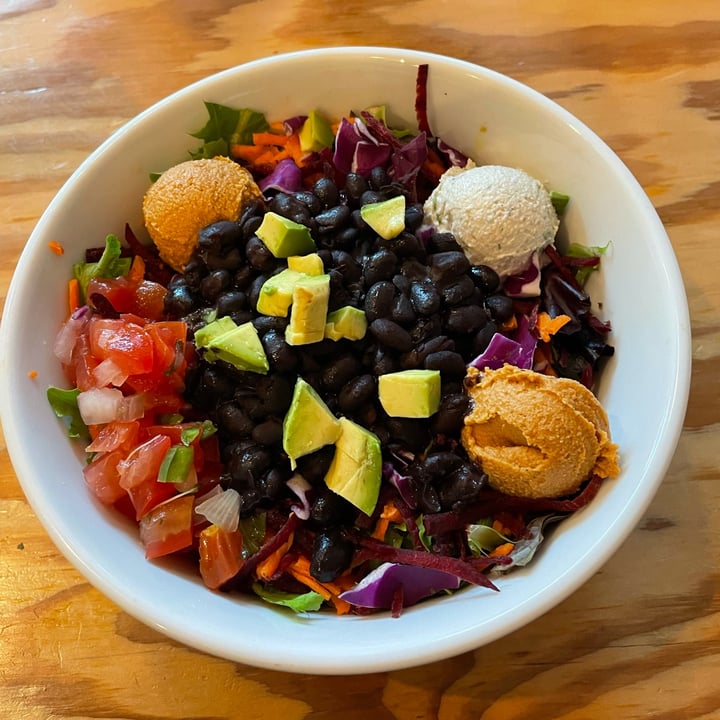 photo of Right Path Organic Cafe Perspective bowl shared by @veganfoodcrazy on  20 May 2022 - review