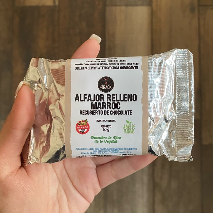 review photo of On Track Alfajor Relleno Marroc shared by @luciagiacomo on 02 May 2022 - review