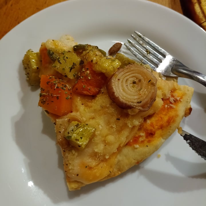 photo of El Banderín Pizza De Quesofu Y Vegetales Asados shared by @aldyflorent on  15 Jan 2023 - review