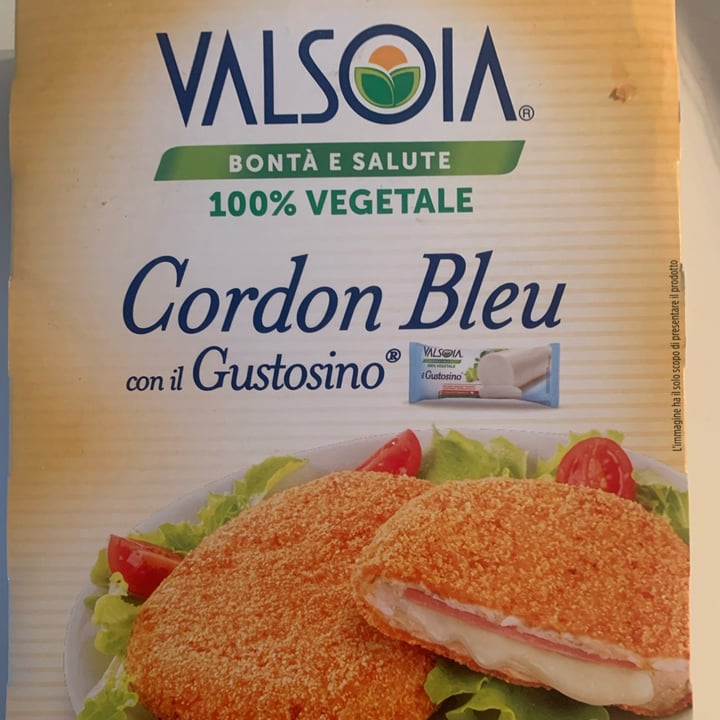 review photo of Valsoia Cordon Bleu con il Gustosino shared by @ambragreen on 02 Jun 2022 - review