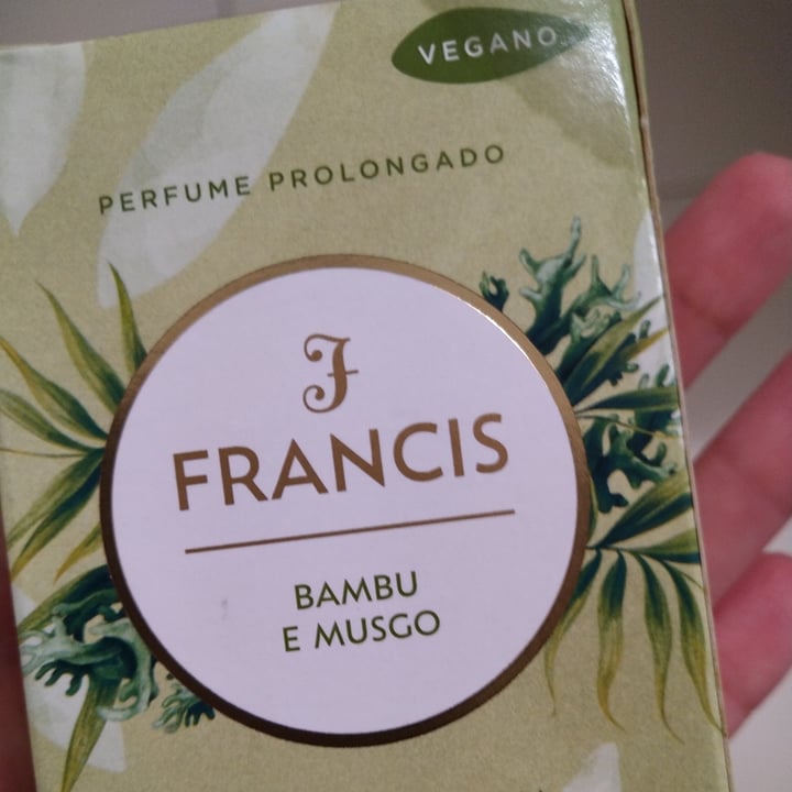 photo of Francis Francis sabonete vegano shared by @sabrinadm on  16 Jun 2022 - review