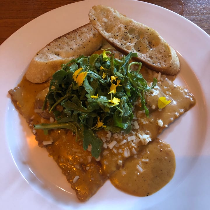 photo of The Palms Plant Based Beet Ravioli shared by @madbatata on  07 Jul 2022 - review