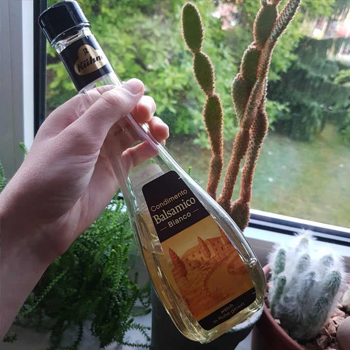 review photo of Kühne Condimento Balsamico Bianco shared by @tomatocat on 02 May 2020 - review