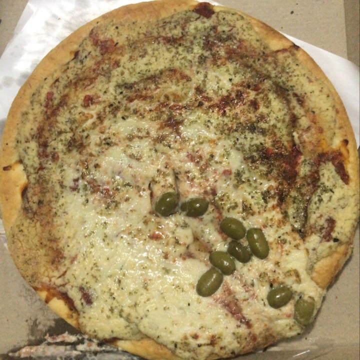 photo of Flipper palermo Pizza Muzzarella shared by @mackphiller on  18 Sep 2021 - review