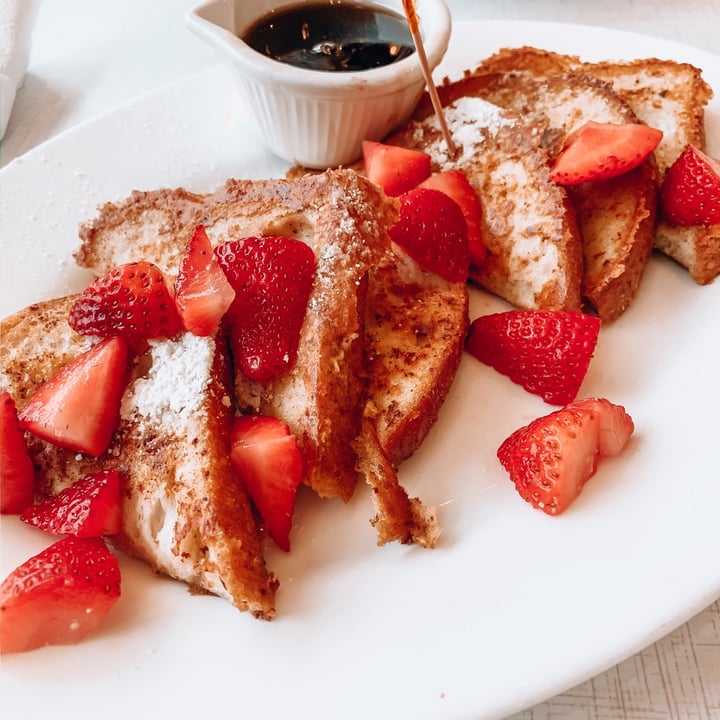 photo of Anna's House Vegan French Toast shared by @jessiejonas on  08 Dec 2020 - review