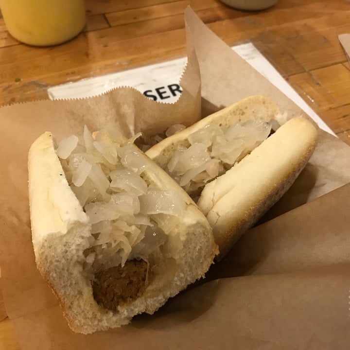 photo of Berlin Currywurst Vegan bratwurst shared by @proudanimallover on  07 Jun 2020 - review