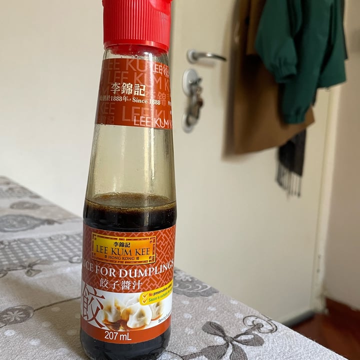 review photo of LEE KUM KEE HONG KONG sauce for dumplings shared by @valsonia on 08 May 2022 - review