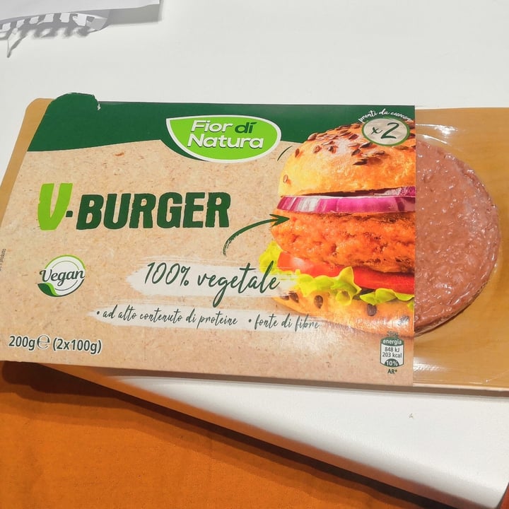 photo of Fior di Natura V-Burger shared by @kiku10 on  21 Jul 2022 - review
