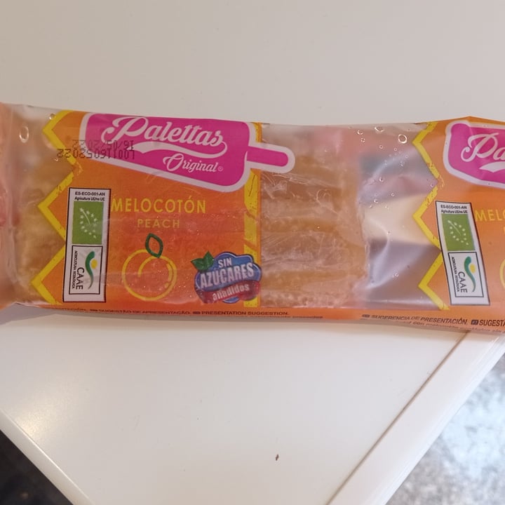 photo of Paletas Polo de melocotón shared by @veganberta on  30 Sep 2021 - review