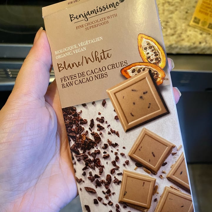 review photo of Benjamissimo White Raw Cacao Nibs shared by @dionysustainability on 25 May 2022 - review