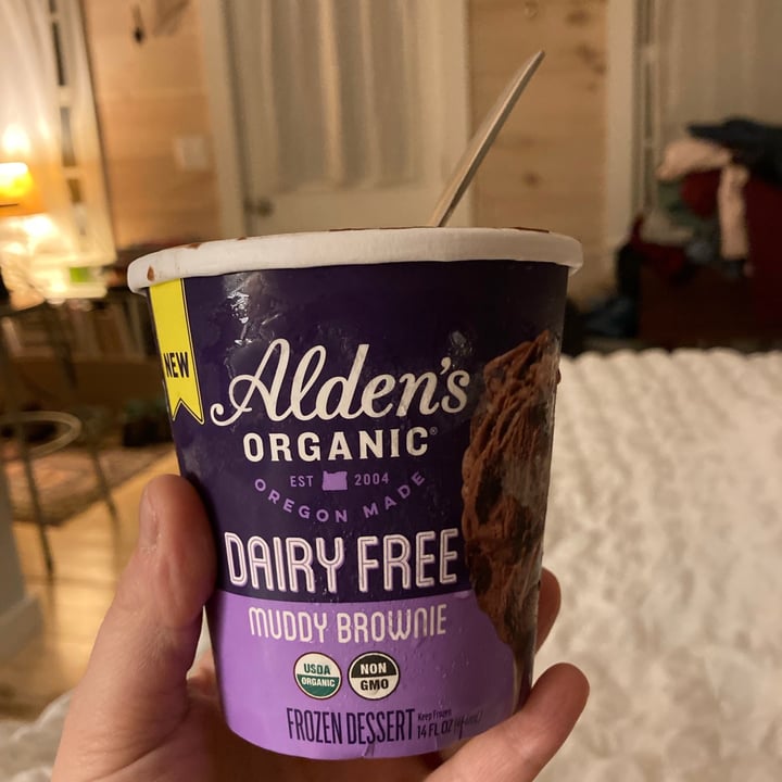 photo of Alden’s Organic Dairy Free Muddy Brownie Frozen Dessert shared by @ecrocker on  23 Oct 2021 - review