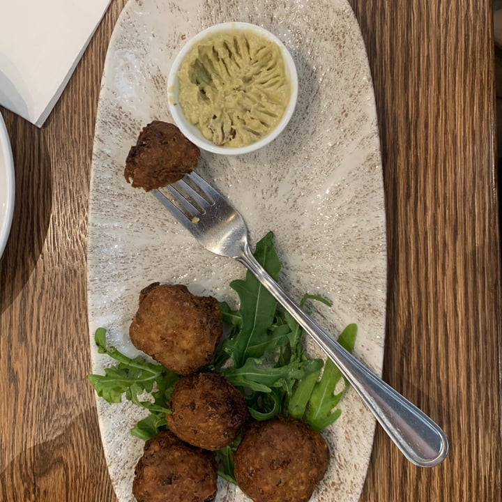 photo of Doppio Zero Pealafel Fritters and Warm greens (from The Fresh Plate Section On The Menu) shared by @gjrichter on  19 Aug 2021 - review