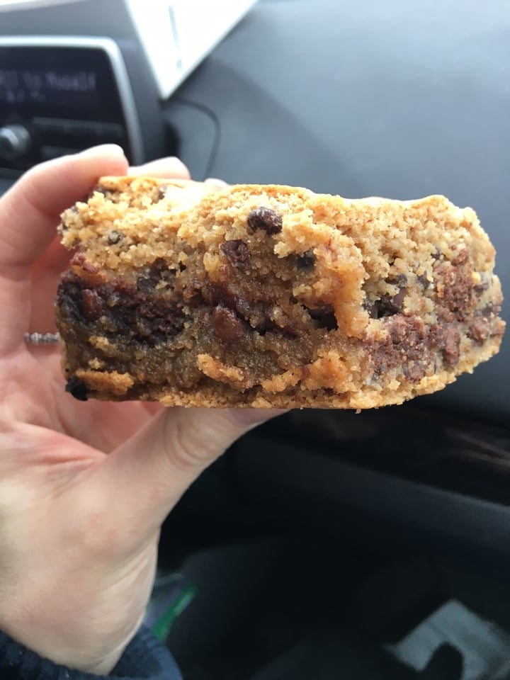 photo of The Vegan Pantry Almond Butter Blondie shared by @martag on  26 Jan 2020 - review
