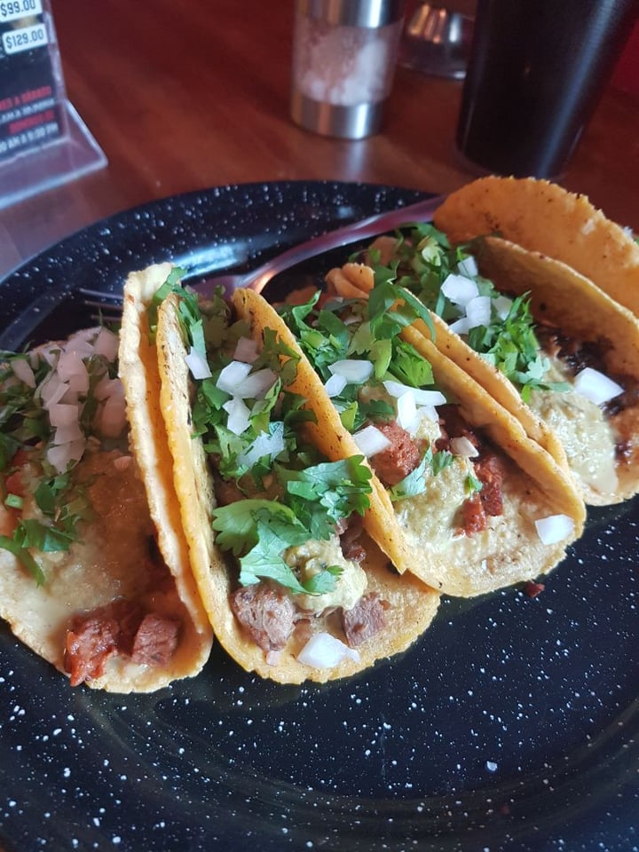 photo of Revolucion Verde Tacos shared by @robmarom on  31 May 2019 - review
