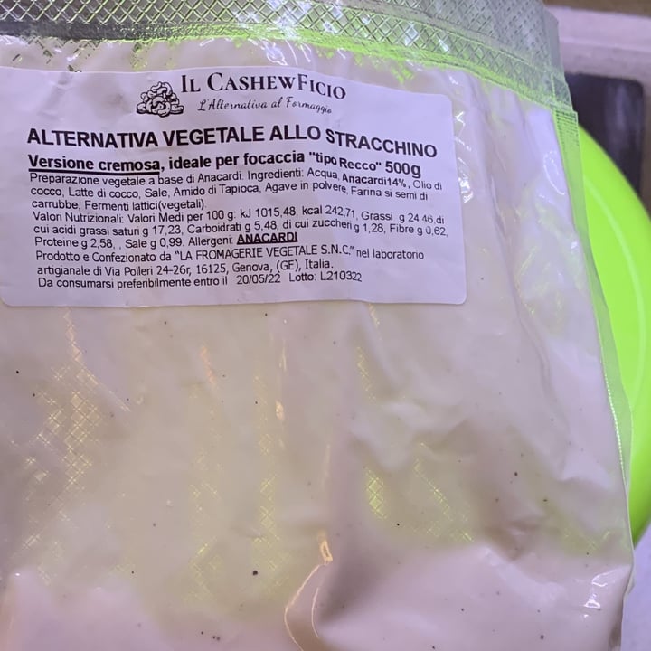 review photo of Il CashewFicio Alternativa vegetale allo stracchino shared by @supermariuccia on 13 Apr 2022 - review