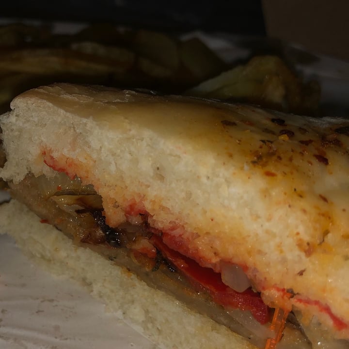 photo of Venue Sandwich Criollo De Seitán Con Papas shared by @goodhabitos on  07 Apr 2021 - review