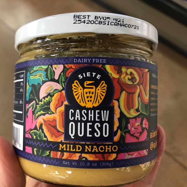 photo of Siete Family Foods Mild Nacho Cashew Queso shared by @karenasp on  19 Oct 2020 - review