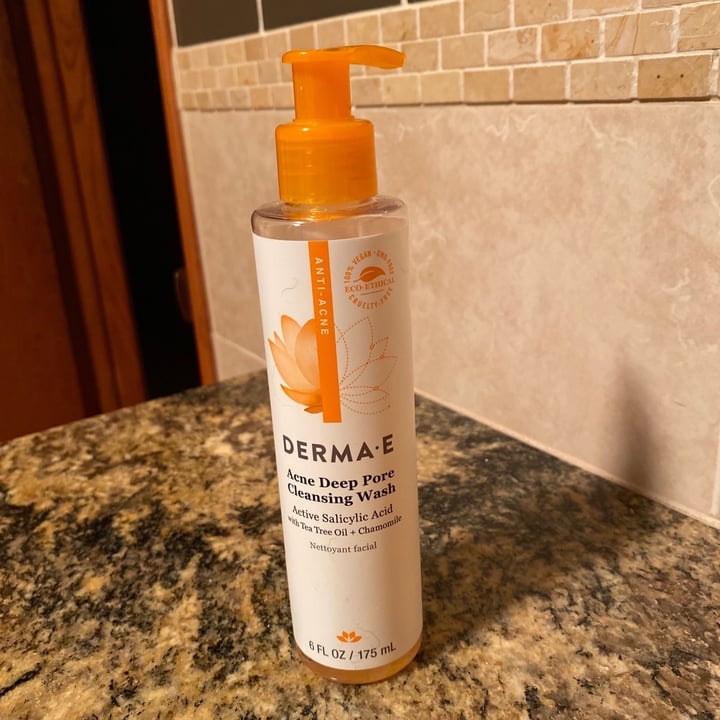 review photo of Derma E Acne Deep Pore Cleansing Wash shared by @fuegapants2020 on 22 Jan 2020 - review